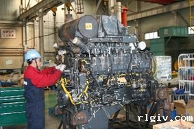 发动机修理