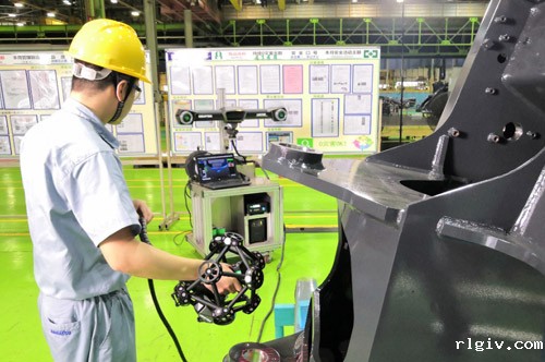 3D非接触扫描仪对零部件扫描